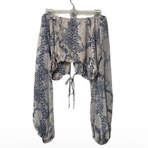 Olivaceous Blue & White Snakeskin Print Off The Shoulder Top